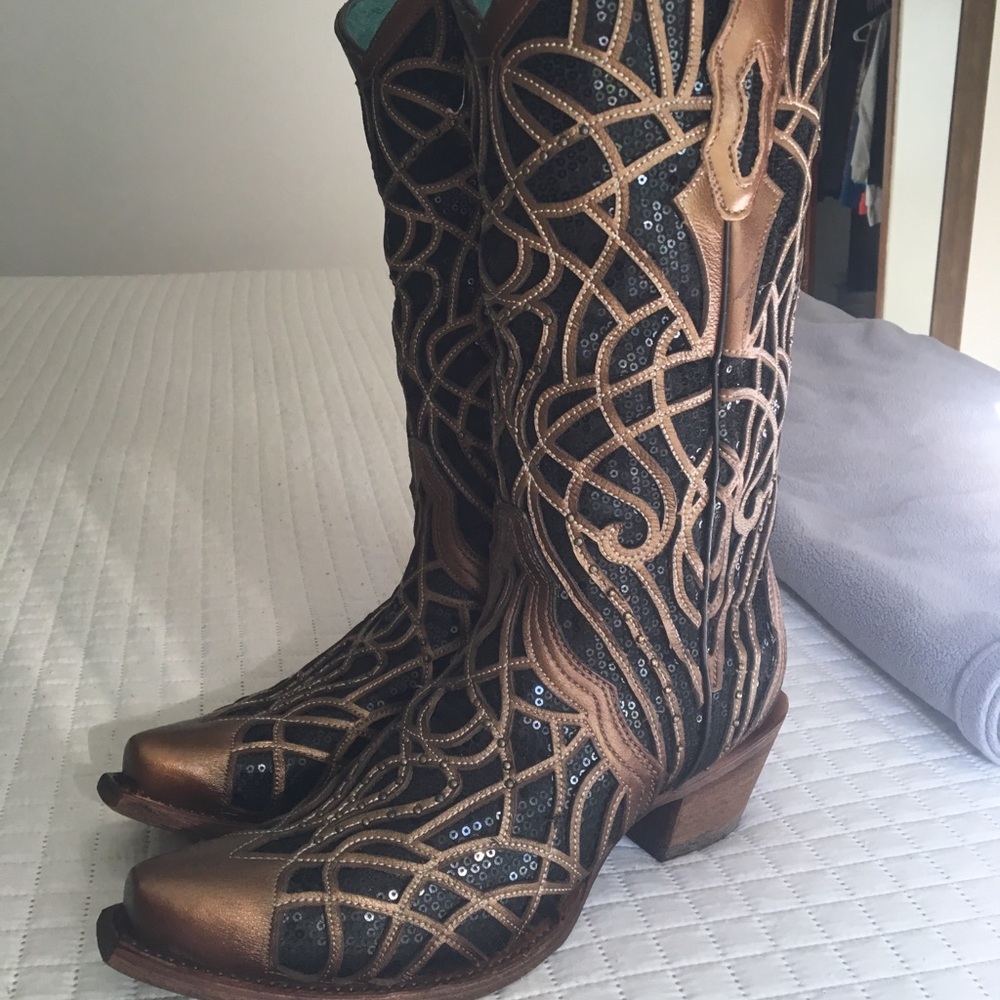 Metallic gold Corral cowboy boots
